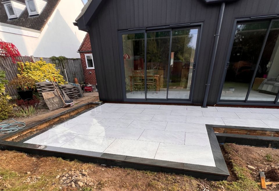 Contemporary black and white porcelain patio Norwich  - Porcelain Border